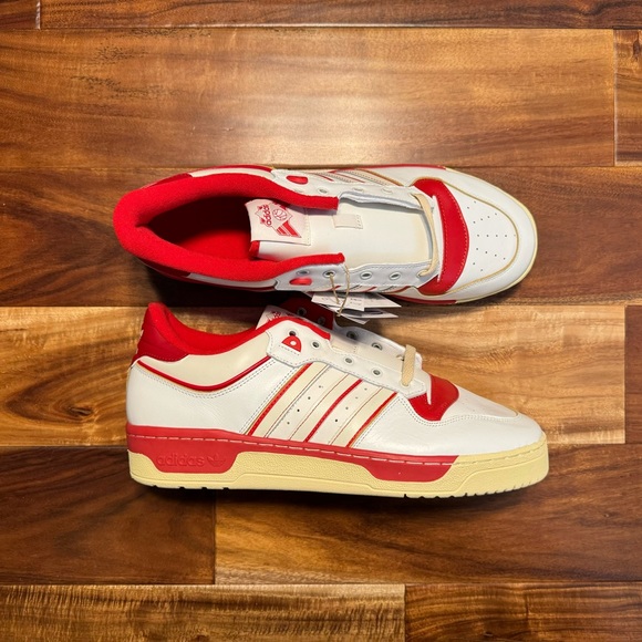 SOLD❗️- Adidas Rivalry Low 86 Core White/Team Power Red GZ2557 - Size 13 - Picture 1 of 16